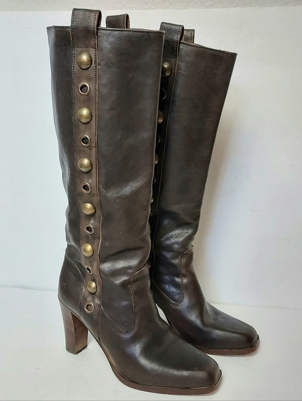 Frye Studded Heeled Piper Boots Brown 7.5